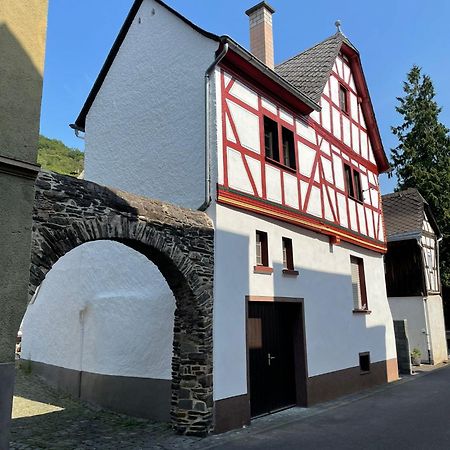 Fachwerk-Romantik 2 An Der Mosel Treis-Karden Εξωτερικό φωτογραφία