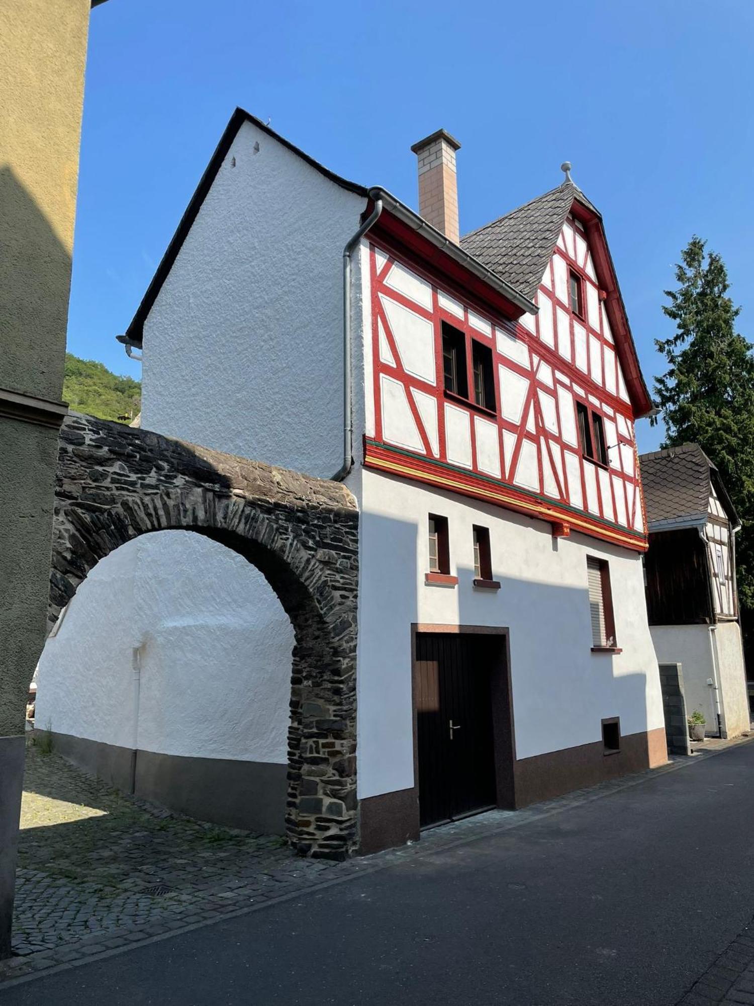 Fachwerk-Romantik 2 An Der Mosel Treis-Karden Εξωτερικό φωτογραφία